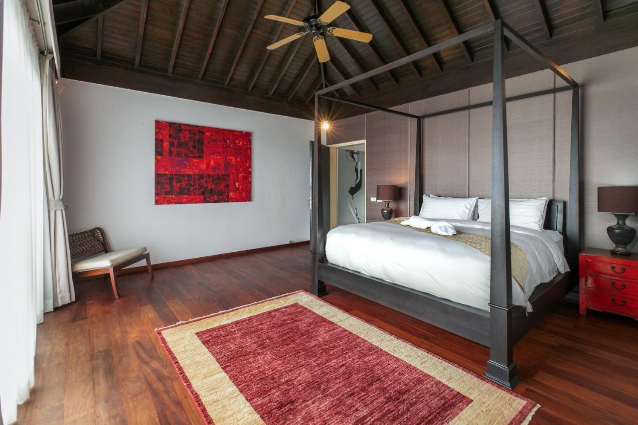 Surin Heights Villa Exterior photo